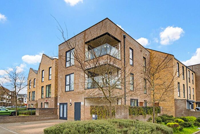 1 Bedroom Apartment For Sale In Sandpiper Drive, Harrow, HA2