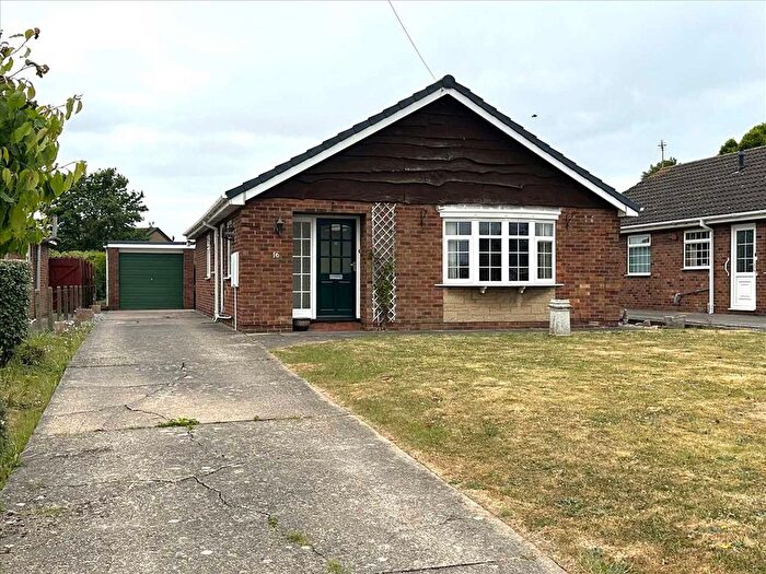3 Bedroom Detached Bungalow To Rent In Ribston Close, Scunthorpe, DN16