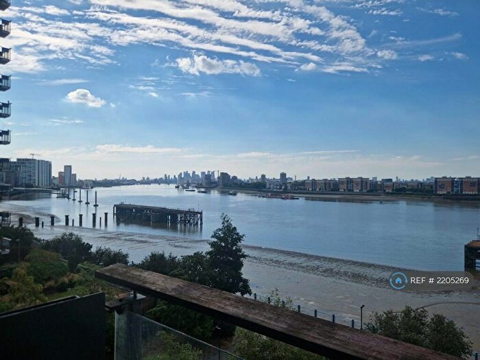 2 Bedroom Flat To Rent In Erebus Drive, London, SE28