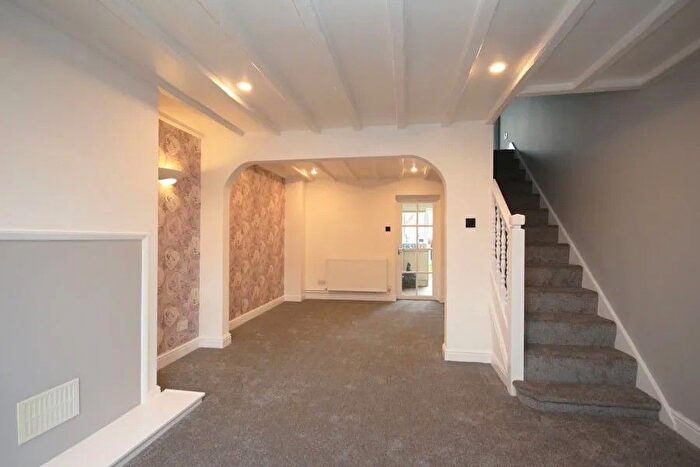 2 Bedroom Terraced House To Rent In Dunstable Road, Toddington, LU5