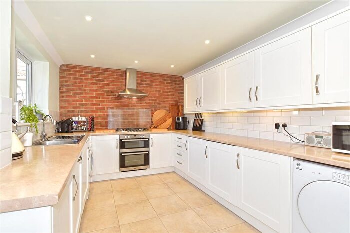 4 Bedroom Detached House For Sale In Cedar Drive, Southwater, Horsham, West Sussex, RH13