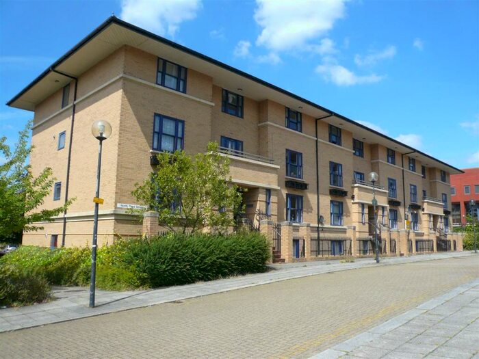 2 Bedroom Flat To Rent In Ascot House, North Rd Street, Milton Keynes, MK9