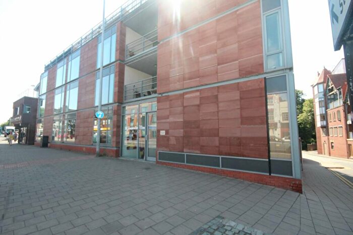 1 Bedroom Apartment To Rent In Alexander Court, Chester, CH3