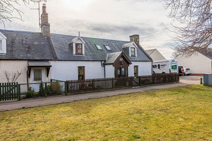 2 Bedroom End Of Terrace House For Sale In South Street, Grantown-On-Spey, Highlands, PH26
