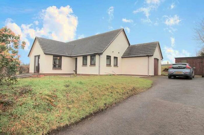 2 Bedroom Detached Bungalow To Rent In , , Bradford, Holsworthy, EX22