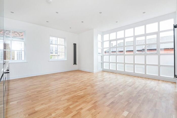 2 Bedroom Apartment To Rent In St. Georges House, Bromley Road, Beckenham, Kent, BR3