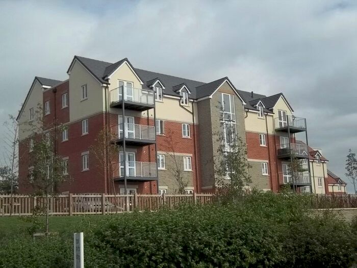 2 Bedroom Flat To Rent In Overstreet Green, Lydney, GL15