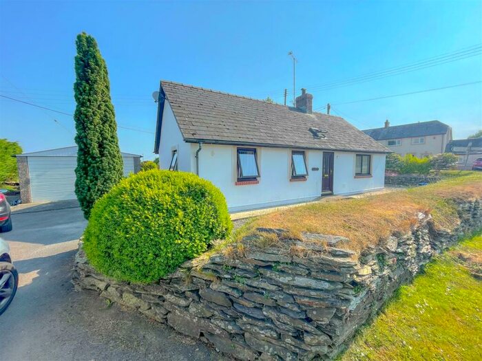 3 Bedroom Detached Bungalow For Sale In Bwlchygroes, Llanfyrnach, SA35