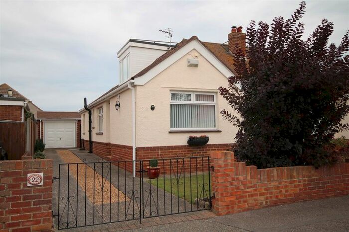 3 Bedroom Bungalow To Rent In Dorothy Drive, Ramsgate, CT12
