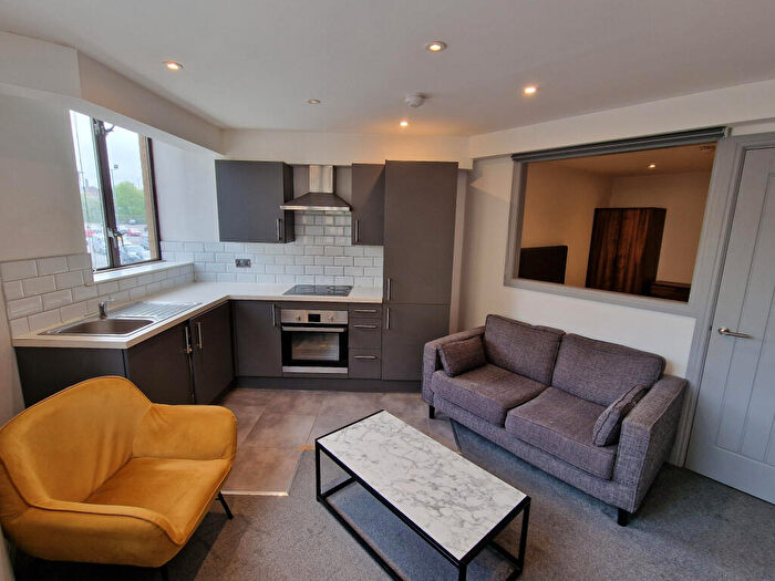 Apartment To Rent In Liv, George Street, Bradford, West Yorkshire, BD1