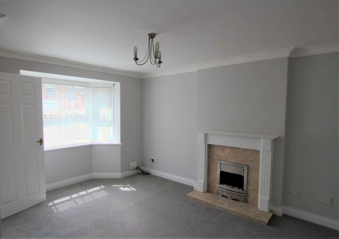 2 Bedroom Property To Rent In Pinfold Mews, Beverley, HU17