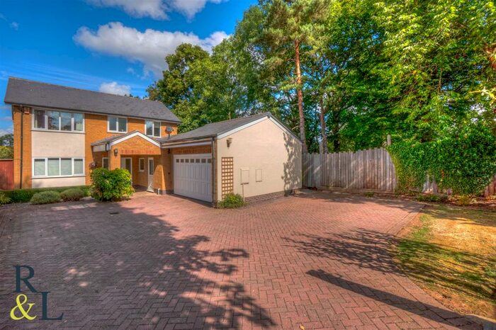 4 Bedroom Detached House For Sale In Cotgrave Road, Plumtree, Nottingham, NG12