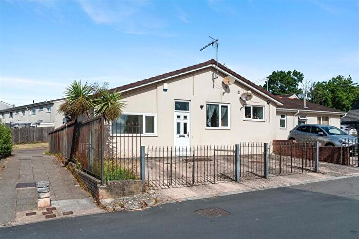 2 Bedroom Terraced Bungalow For Sale In Bryn Celyn, Pentwyn, Cardiff, CF23
