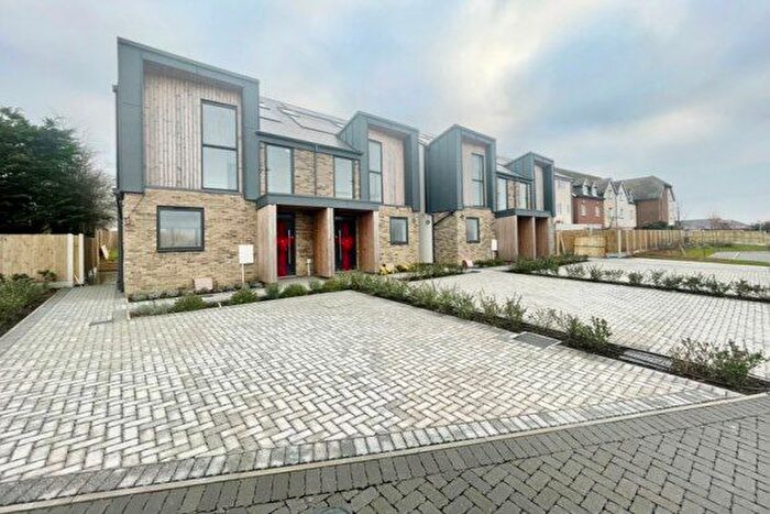 4 Bedroom Property To Rent In Spratling Lane, Ramsgate, CT12