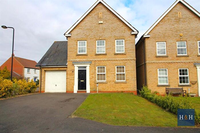 4 Bedroom Detached House To Rent In The Ridings, Grange Park -, NN4