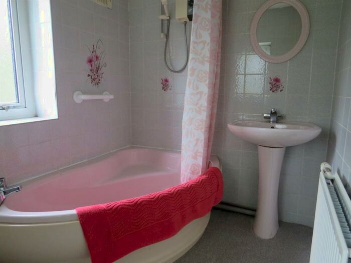 2 Bedroom End Of Terrace House To Rent In Brook Meadow Road, Birmingham, B34