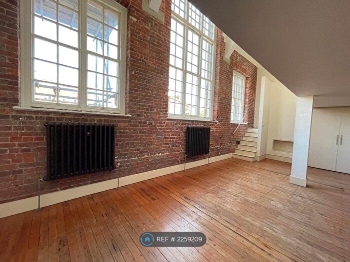 2 Bedroom Flat To Rent In Hanover Lofts, Brighton, BN2