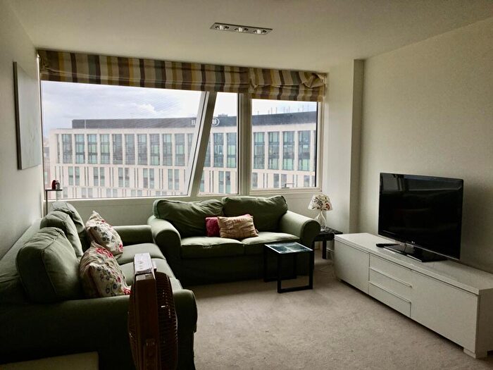 2 Bedroom Apartment To Rent In Strand Street, Liverpool, L1