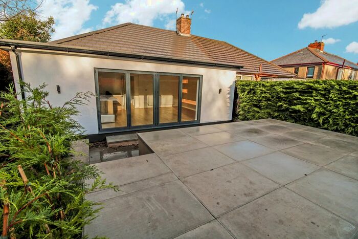 3 Bedroom Semi-Detached Bungalow For Sale In Bog Height Road, Darwen BB3