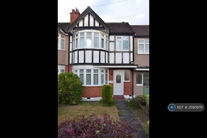 3 Bedroom Terraced House To Rent In Capthorne Avenue, Harrow, HA2