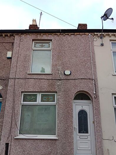 2 Bedroom Terraced House To Rent In Tudor Street, Kensington, L6