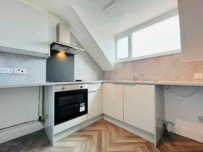 1 Bedroom Flat To Rent In Red Bank Road Sff, Blackpool, Lancashire, FY2