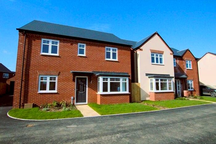 4 Bedroom Link Detached House To Rent In Ironbridge Road, Twigworth Green, Gloucester, GL2