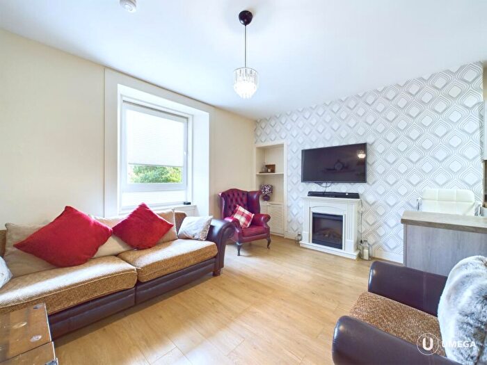 1 Bedroom Apartment To Rent In Peffer Bank, Duddingston, Edinburgh, EH16