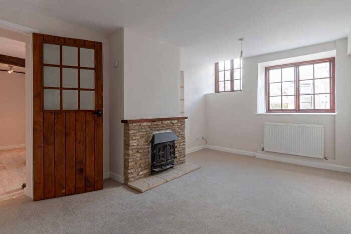 2 Bedroom Barn Conversion To Rent In Pinkney, Malmesbury, SN16