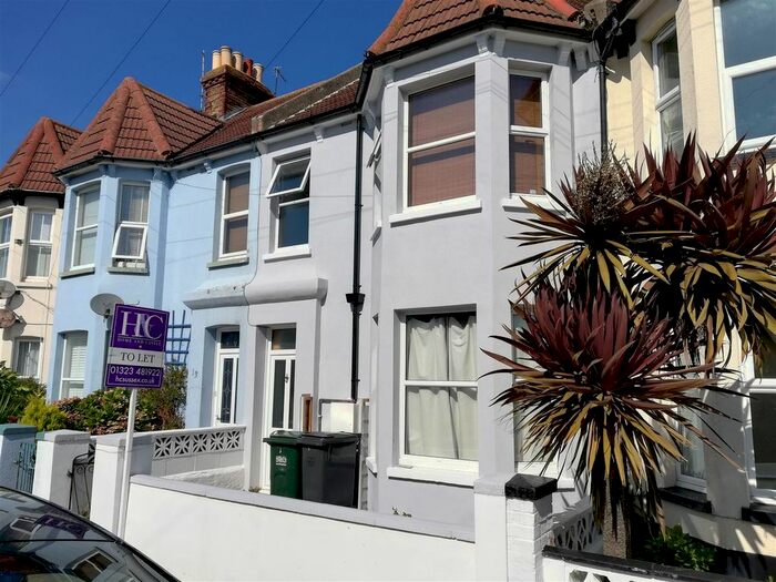 2 Bedroom Flat To Rent In Beach Road, Eastbourne, BN22