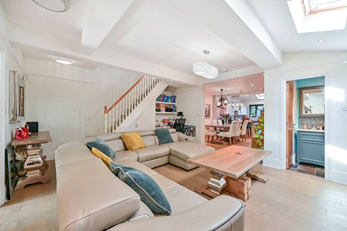 4 Bedroom Semi-Detached House For Sale In Beresford Road, Kingston, Kingston Upon Thames, KT2