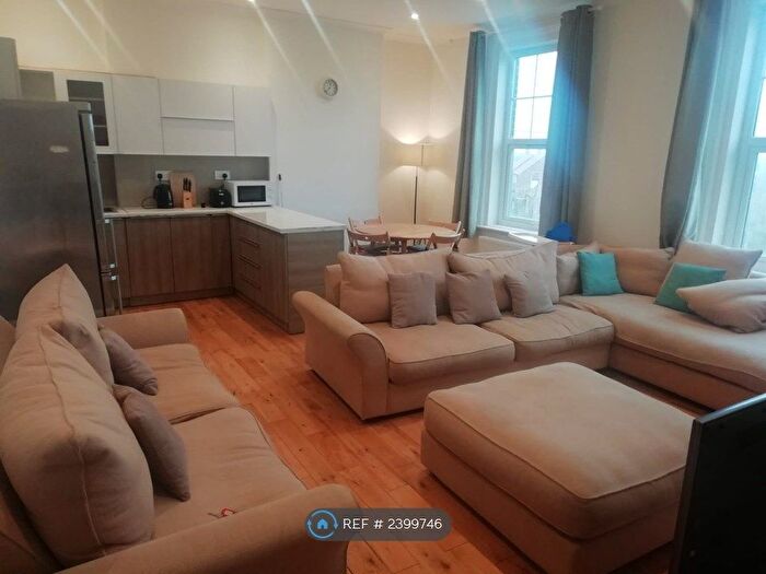 2 Bedroom Flat To Rent In Trafalgar Court, Mundesley, Norwich, NR11