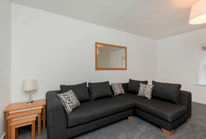 2 Bedroom Flat To Rent In The Bond, City Centre, Dundee, DD1