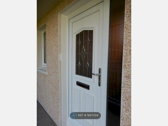 1 Bedroom Flat To Rent In Neilston Road, Paisley, PA2