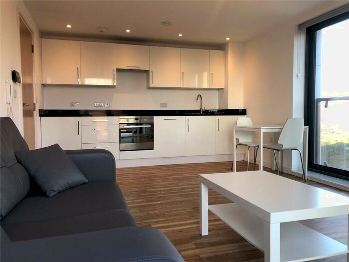 2 Bedroom Flat To Rent In Aire, Cross Green Lane, LS9