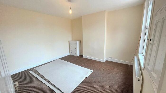 3 Bedroom Terraced House For Sale In Eastwood Road, Balsall Heath, B12