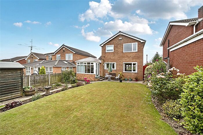 3 Bedroom Detached House For Sale In Swillington Lane, Swillington, Leeds, West Yorkshire, LS26