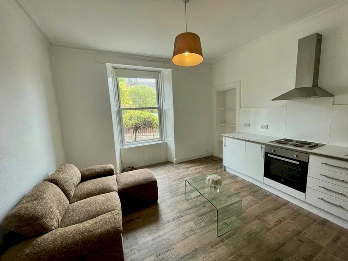 1 Bedroom Flat To Rent In Union Place, Dundee, DD2