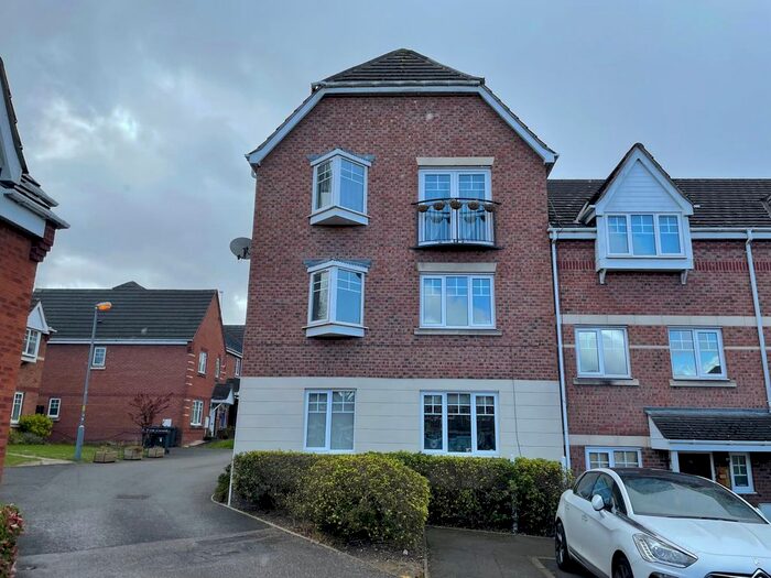 2 Bedroom Flat To Rent In Flat, Canterbury Close, Erdington, Birmingham, West Midlands, B23