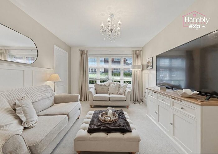 3 Bedroom Detached House For Sale In Pentrebane Drive, St Fagans, Cardiff, CF5