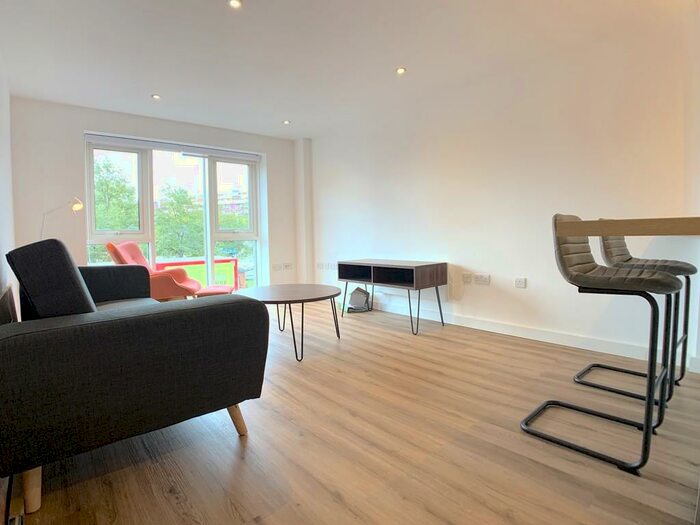 2 Bedroom Apartment To Rent In Trinity One, Leeds City Centre, LS9
