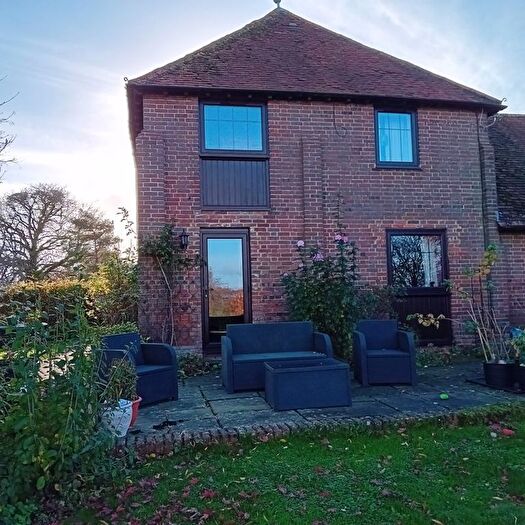 3 Bedroom Barn Conversion For Sale In Long Marston, Tring, HP23