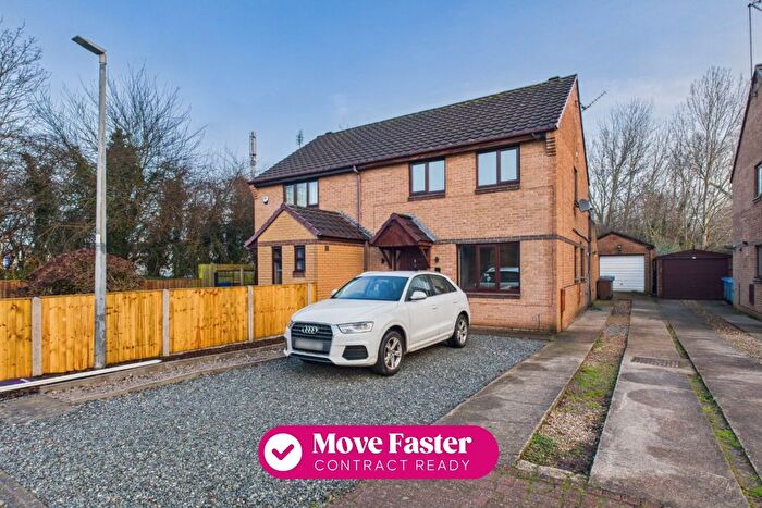 3 Bedroom Semi Detached House For Sale In Berryman Way, Hessle, HU13