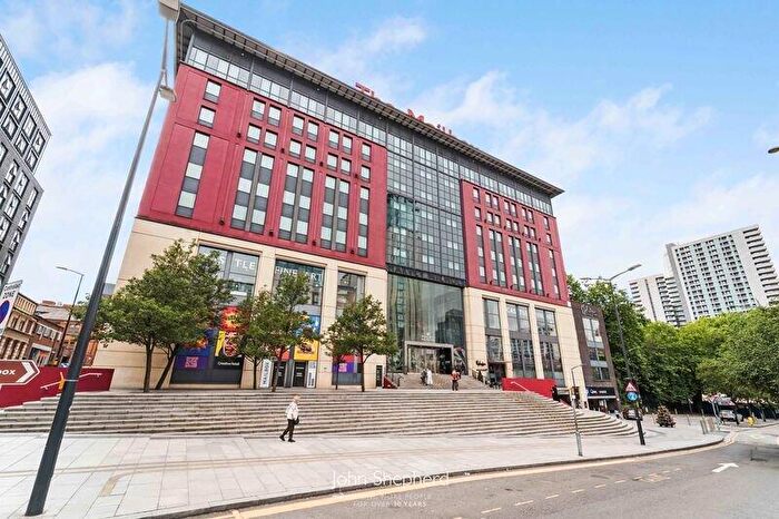 2 Bedroom Penthouse For Sale In Wharfside Street, Birmingham, West Midlands, B1