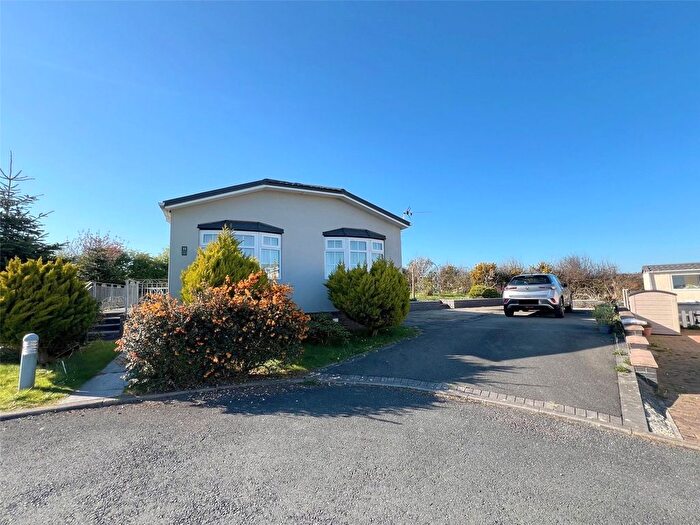2 Bedroom Property For Sale In Camrose, Haverfordwest, Pembrokeshire, SA62