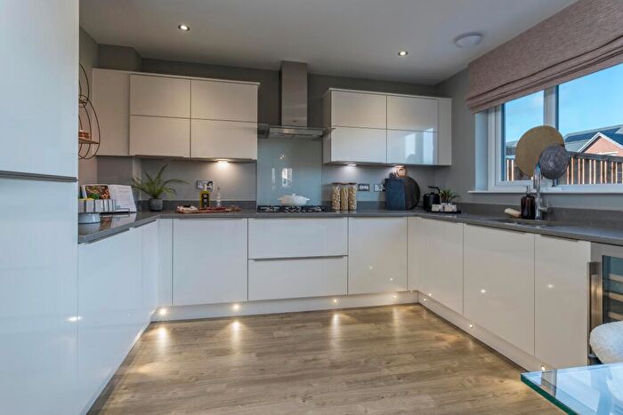 5 Bedroom Detached House For Sale In Off Castlehill, Elphinstone, EH33