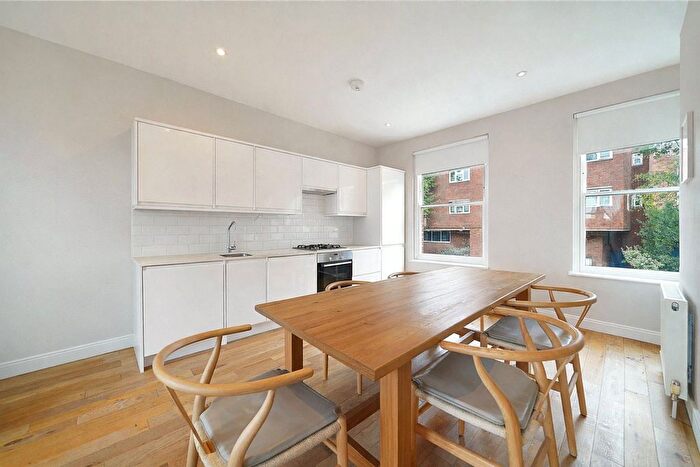 2 Bedroom Flat For Sale In Mill Lane, West Hampstead, NW6