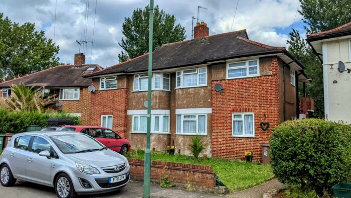 2 Bedroom Apartment To Rent In Reynolds Close, Carshalton, SM5