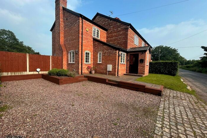 3 Bedroom Semi-Detached House To Rent In Free Green Cottages, Free Green Lane, Lower Peover, WA16