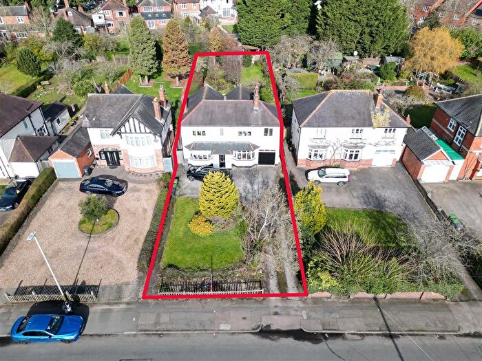 4 Bedroom Detached House For Sale In Scraptoft Lane, Humberstone, Leicester, LE5